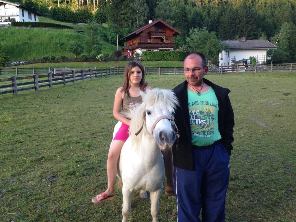 Hotel Hammerwirt - Forellenhof Untertauern Luaran gambar